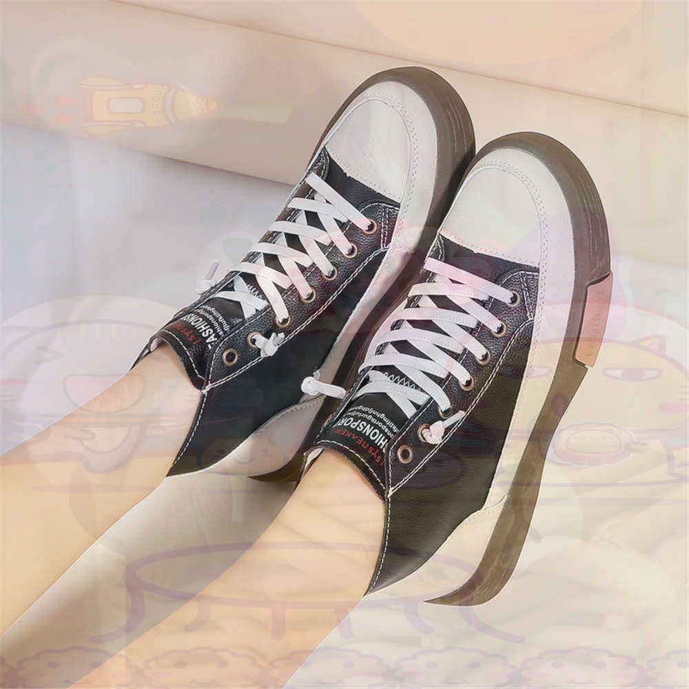 Small Vintage Collectible Items - High Top Hi Cut Menawarkan Sepatu
