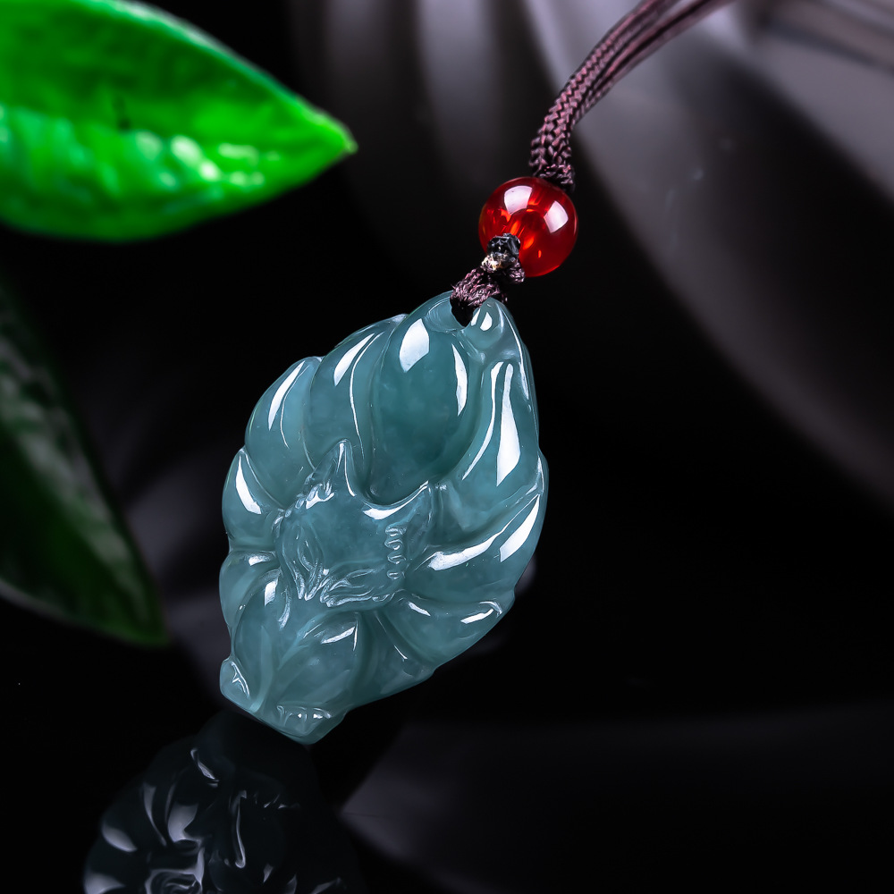 Vintage Collector - Kalung Liontin Rubah Giok Burma Alami