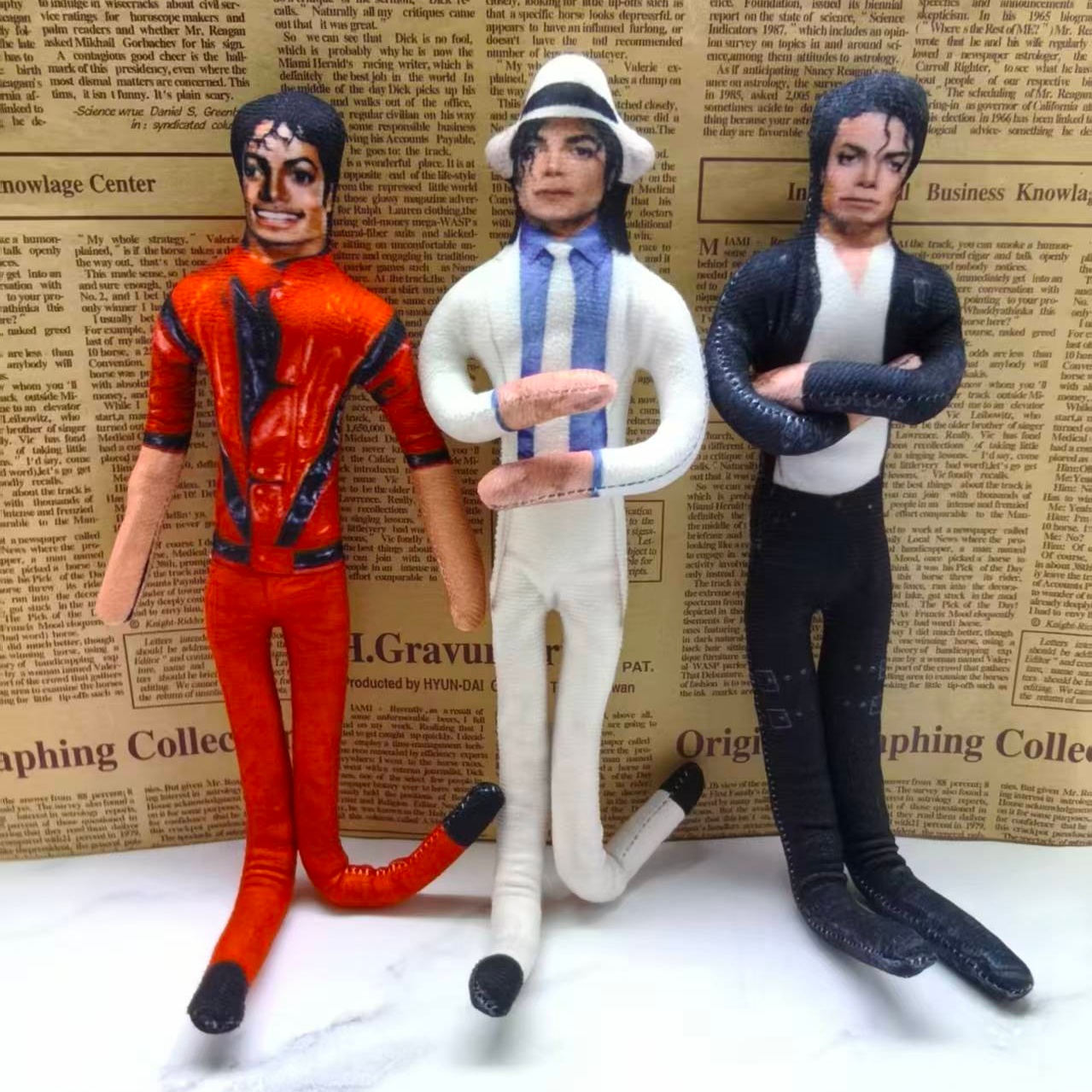 Boneka Prop Cosplay MJ Michael - Vintage Things Collection ulasan dan harga