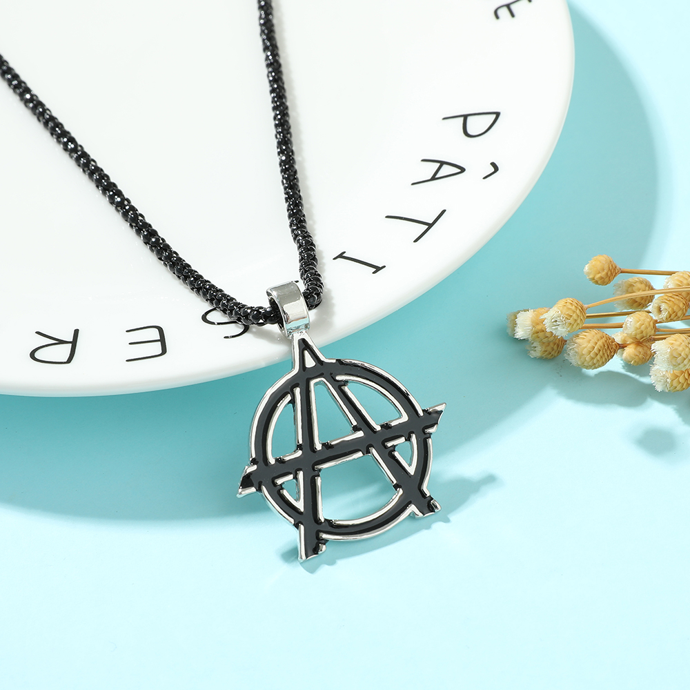 Kalung Logo Huruf A Simbol Fil - Vintage Item ulasan dan harga